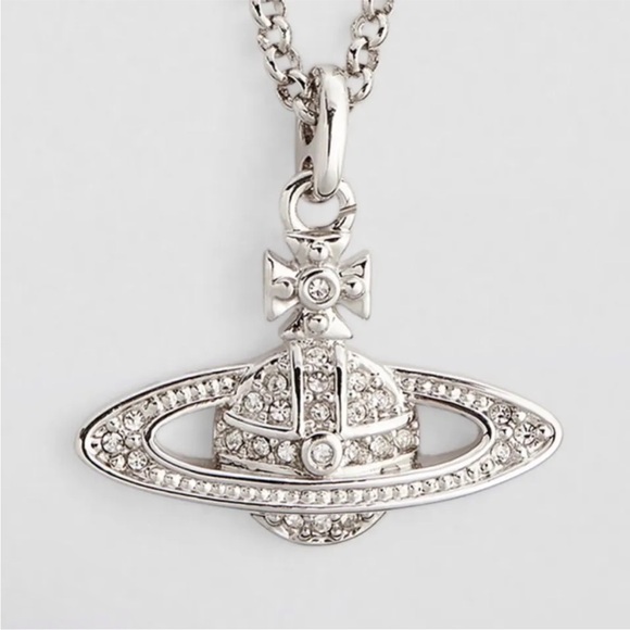 ❎❎SOLD❎❎Vivienne Westwood Silver Mini Bas Orb Necklace NWOT - Picture 3 of 8